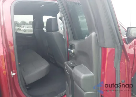 2020 Chevrolet Silverado 1500 2Wd Standard Bed Custom z USA, uszkodzony, nr VIN 1GCRWBEH7LZ317693